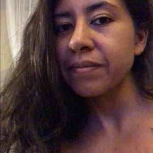 Meet your Posher, Leslie